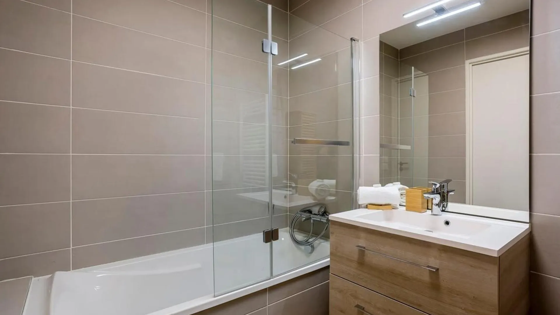 Hamac Suites - Suite Lafayette 2 - Haut Standing Lyon Francia